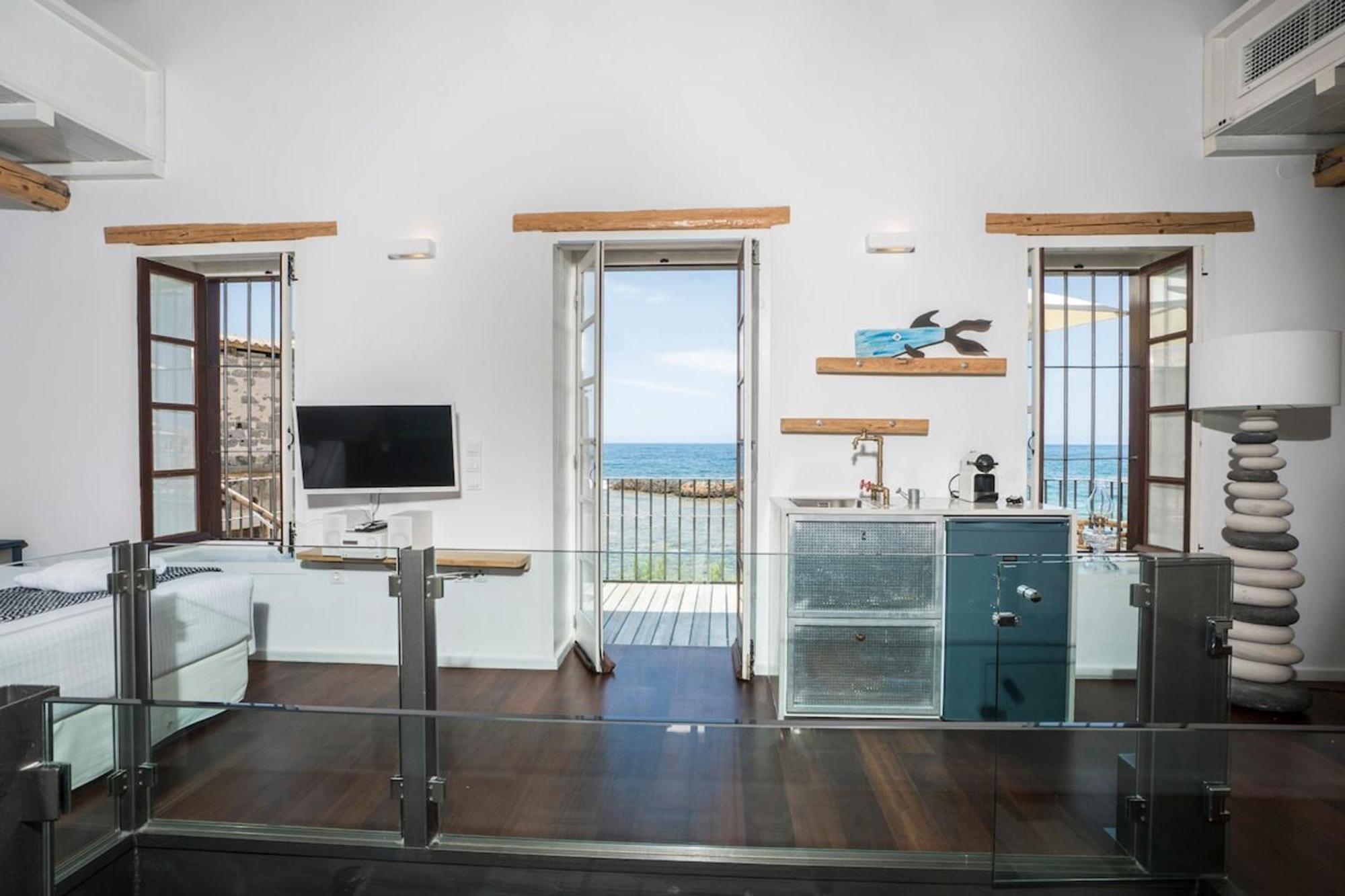 ハニア Kito- Transformed House On The Water'S Edgeヴィラ エクステリア 写真